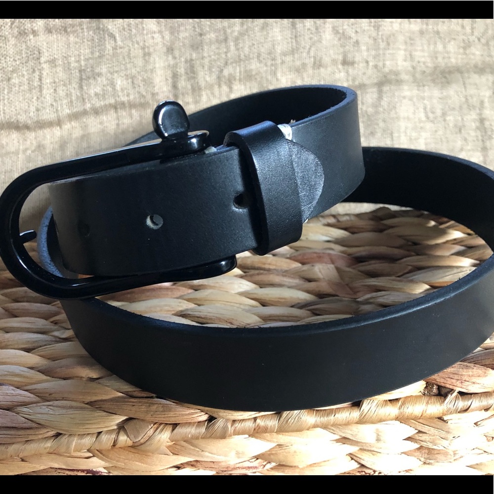 SAILORMADE mens Standard Black Leather BELT w/SHACKLE powder coated brass - 30”